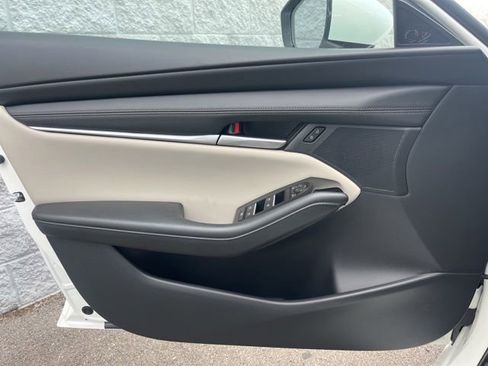 New 2026 MAZDA MAZDA3 2.5 S Sedan w/ Preferred Pkg image 6