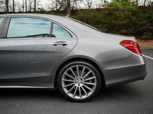 Used 2017 Mercedes-Benz S 550 Sedan image 6