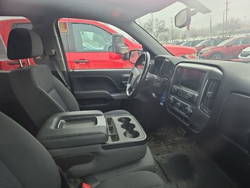 Used 2018 Chevrolet Silverado 1500 LT w/ All Star Edition image 5