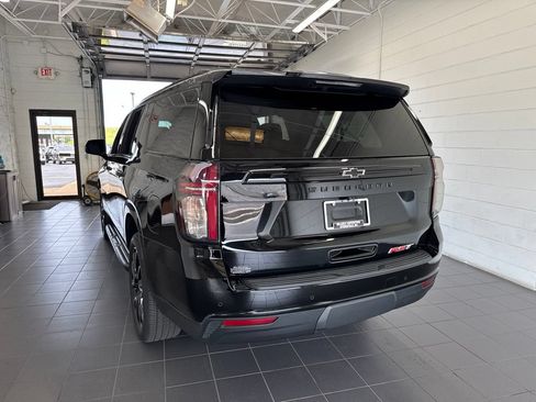 Used 2023 Chevrolet Suburban RST w/ Luxury Package AWD/4WD image 6