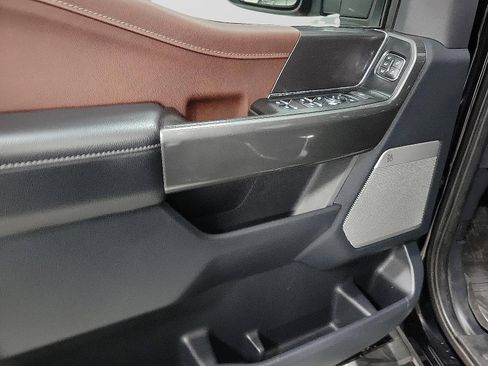 Used 2023 Ford F150 Lariat image 11