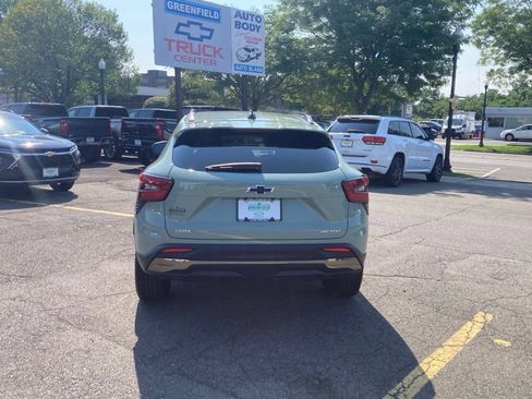 Used 2025 Chevrolet Trax ACTIV w/ Driver Confidence Package FWD image 6