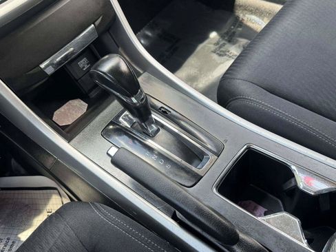 Used 2013 Honda Accord Sport image 35