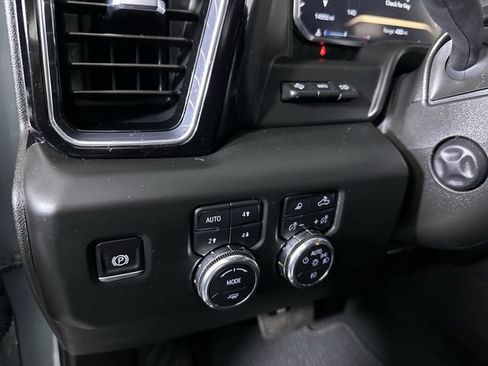 Used 2026 GMC Sierra 1500 Denali AWD/4WD image 18