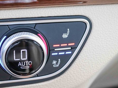 Certified 2023 Audi Q5 2.0T Premium Plus w/ Premium Plus Package AWD/4WD image 26