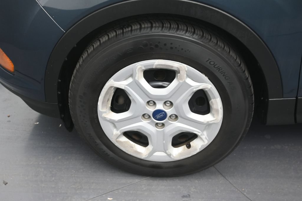 Used 2019 Ford Escape S FWD image 9