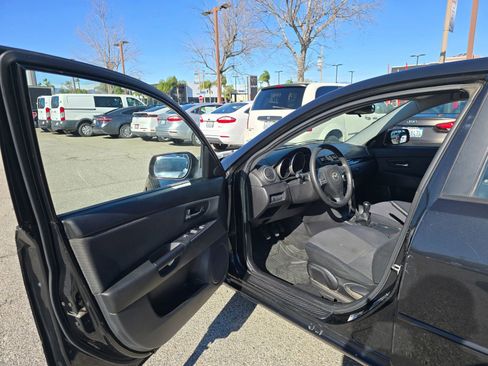 Used 2009 MAZDA MAZDA3 i Touring Value image 9