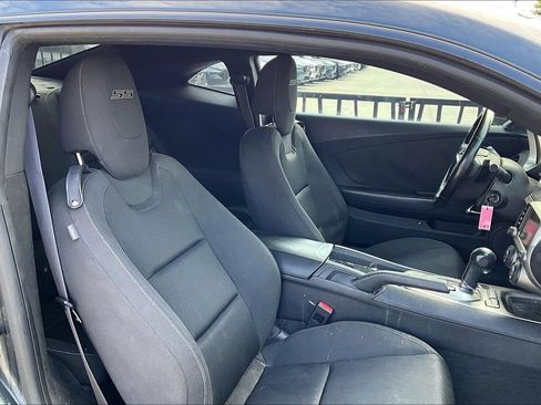 Used 2013 Chevrolet Camaro SS RWD image 8