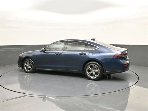 Certified 2024 Honda Accord EX image 5