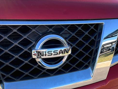 Used 2012 Nissan Frontier SV w/ SV Premium Utility Pkg image 28