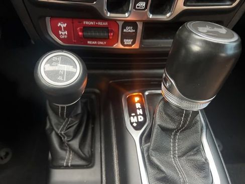 Used 2021 Jeep Wrangler Unlimited Rubicon w/ Dual Top Group image 20