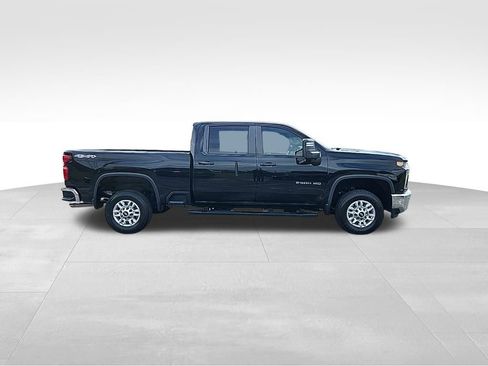 Used 2022 Chevrolet Silverado 2500 LT image 12