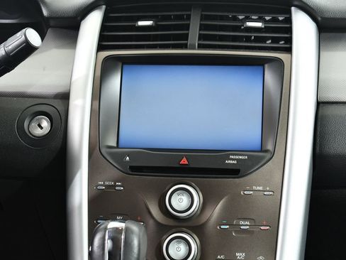 Used 2014 Ford Edge SEL w/ Equipment Group 205A AWD/4WD image 9