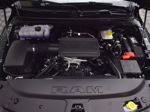 New 2026 RAM 1500 Big Horn AWD/4WD image 11