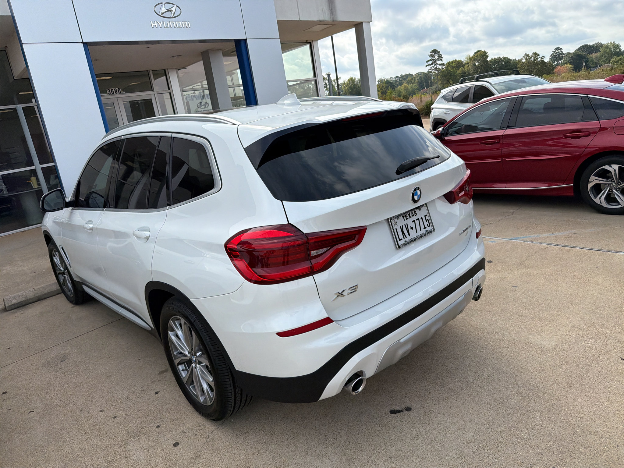 Used 2019 BMW X3 sDrive30i w/ Premium Package RWD image 2