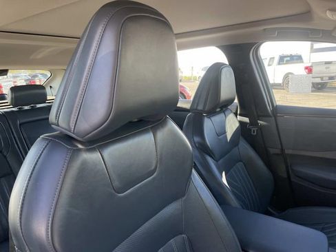 Used 2023 Nissan Ariya image 36