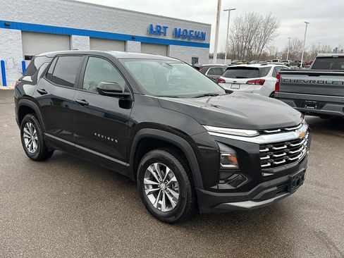 Used 2025 Chevrolet Equinox LT image 11