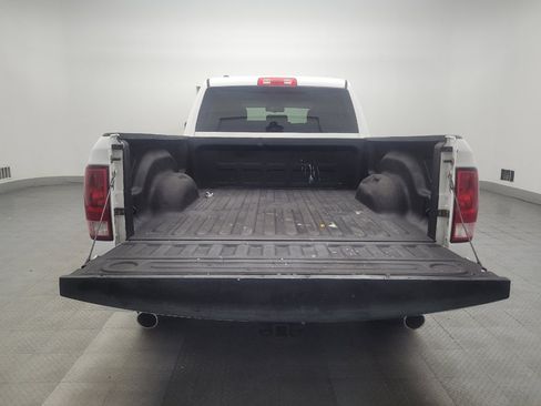 Used 2016 RAM 1500 Express RWD image 29