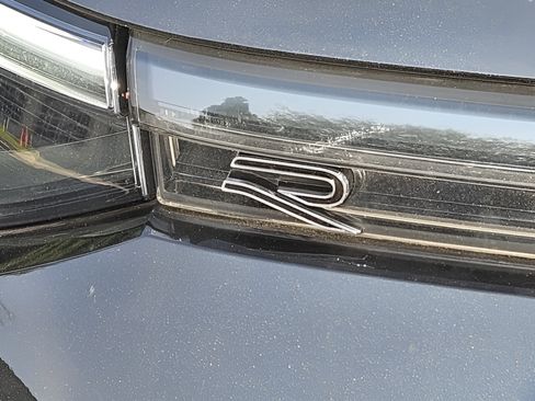 Certified 2026 Volkswagen Tiguan SE R-Line AWD/4WD image 34