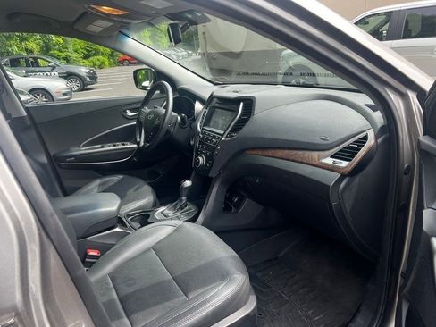 Used 2018 Hyundai Santa Fe Sport 2.0T AWD/4WD image 7