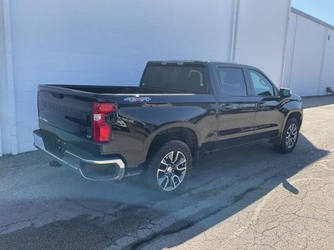 Used 2023 Chevrolet Silverado 1500 LT image 4