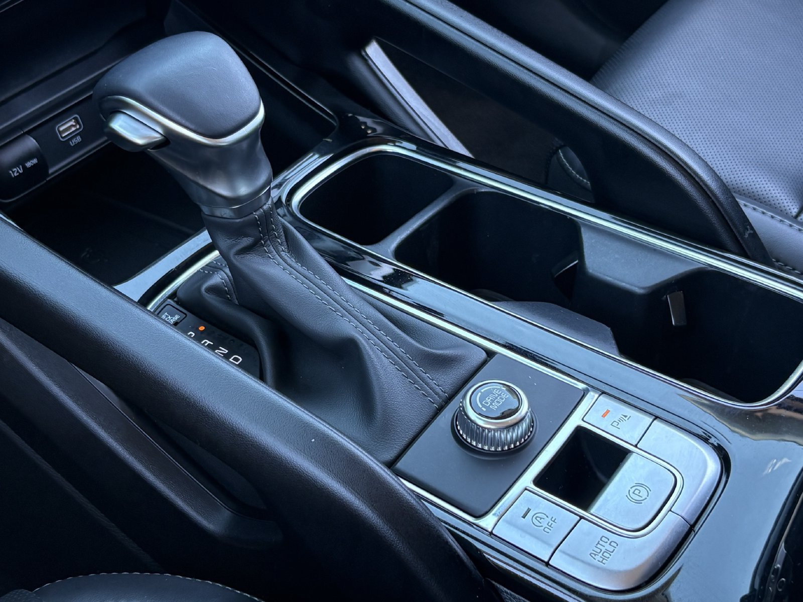 Used 2025 Kia Telluride S FWD image 31