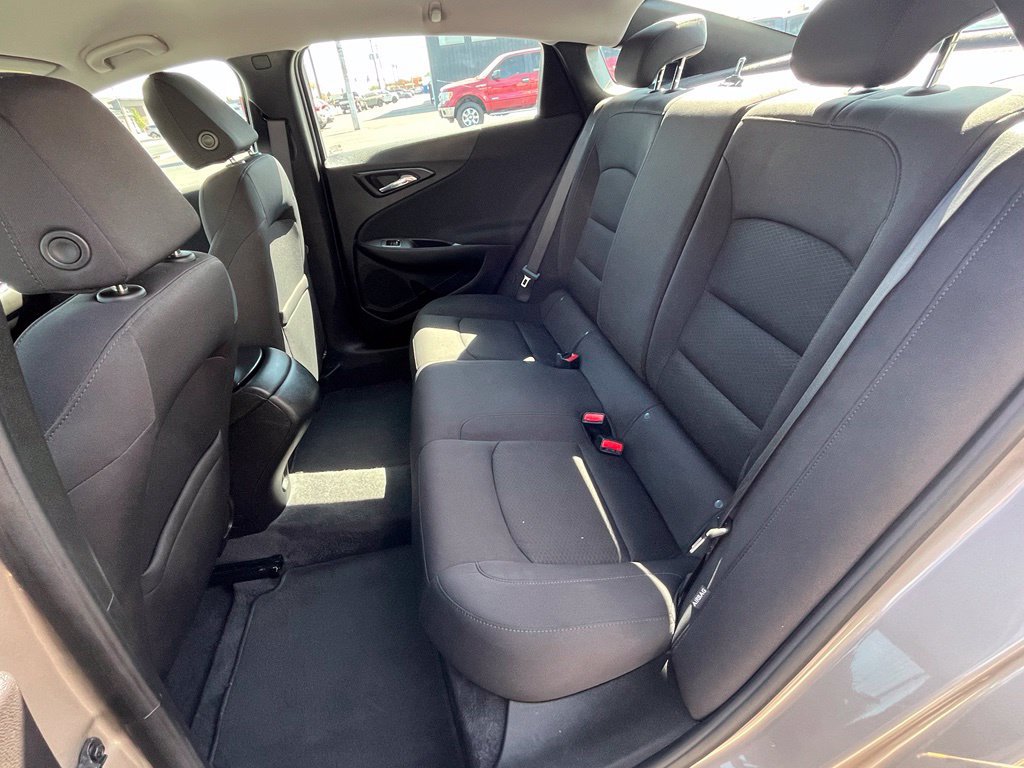 Used 2022 Chevrolet Malibu LS w/ LPO, Convenience Package 1 FWD image 10