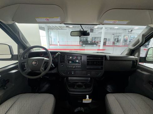 New 2026 GMC Savana 2500 w/ Driver Convenience Package RWD image 22