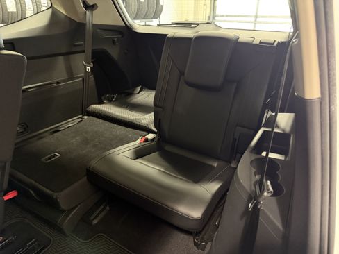 Used 2018 Volkswagen Atlas SE FWD image 28