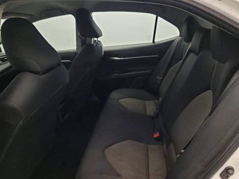 Used 2021 Toyota Camry LE FWD image 18