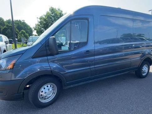 New 2026 Ford Transit 250 148 Medium Roof Extended AWD image 6