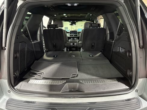 Used 2024 GMC Yukon AT4 w/ Max Trailering Package AWD/4WD image 22