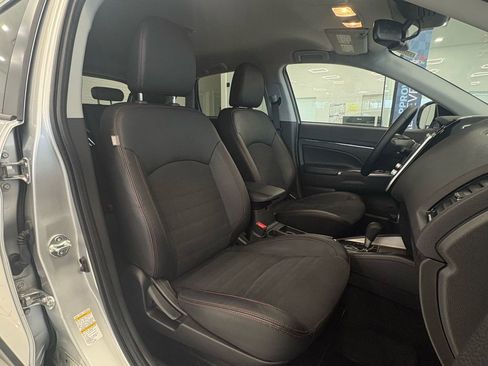 Used 2025 Mitsubishi Outlander Sport ES AWD/4WD image 23