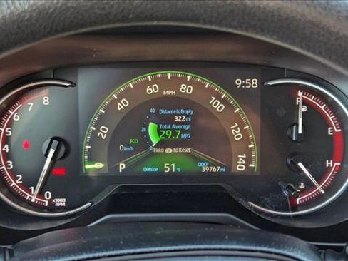 Used 2024 Toyota RAV4 LE image 11