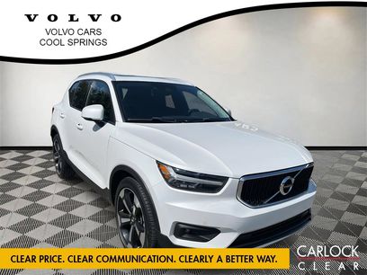 Used 2021 Volvo XC40 T5 Momentum w/ Premium Package