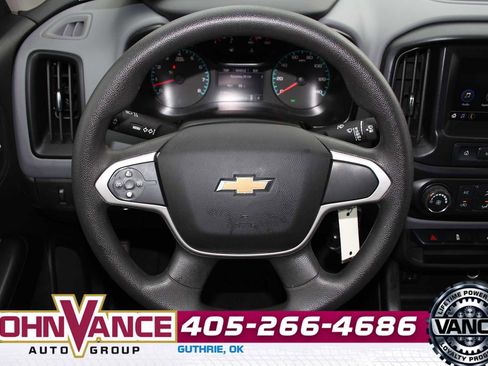 Used 2022 Chevrolet Colorado W/T w/ WT Convenience Package image 25