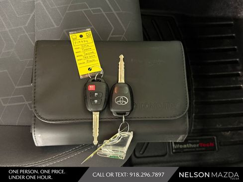 Used 2016 Toyota Tacoma TRD Sport w/ Towing Package AWD/4WD image 49