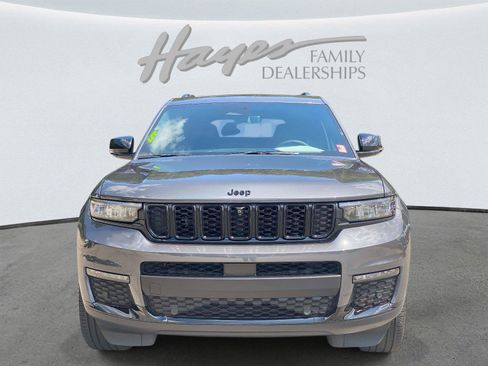 Used 2024 Jeep Grand Cherokee L Limited w/ Luxury Tech Group II RWD image 11