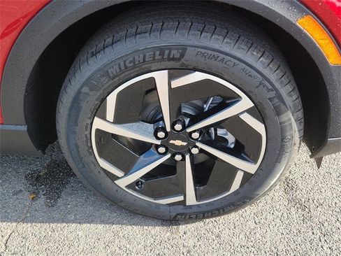 New 2026 Chevrolet Equinox EV LT image 20