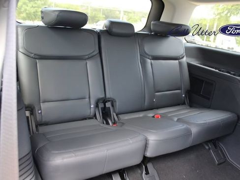 New 2027 Ford Expedition Active RWD image 9