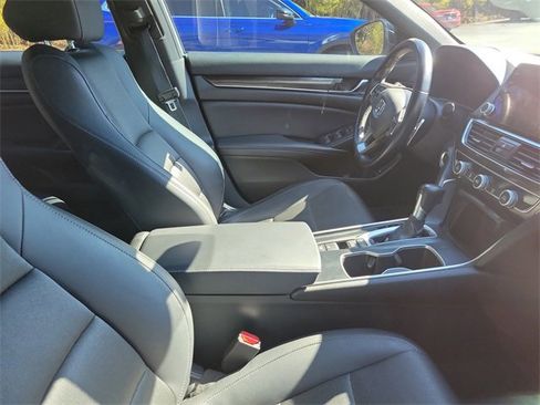 Certified 2022 Honda Accord Sport image 10