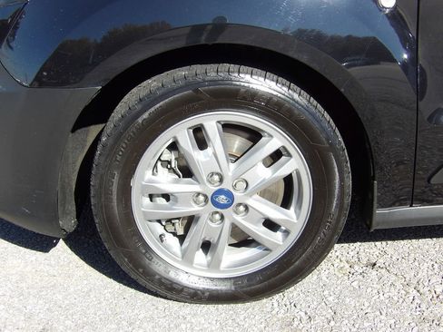 Used 2022 Ford Transit Connect XL image 51