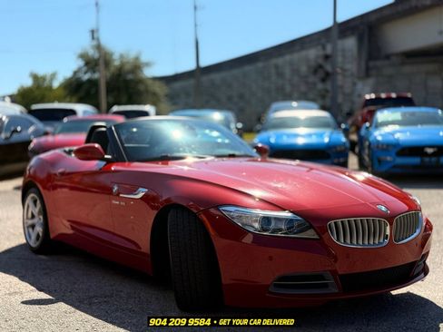 Used 2016 BMW Z4 sDrive35i RWD image 13