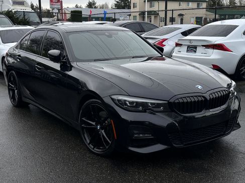 Used 2022 BMW 330i Sedan w/ M Sport Package image 33