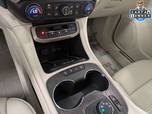 Used 2023 GMC Acadia Denali w/ Denali Ultimate Package AWD/4WD image 15