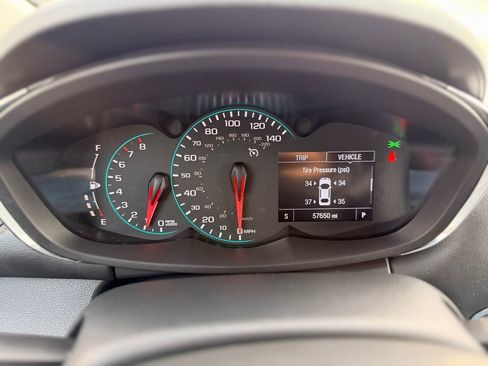 Used 2021 Chevrolet Trax LT w/ Sport Edition image 12