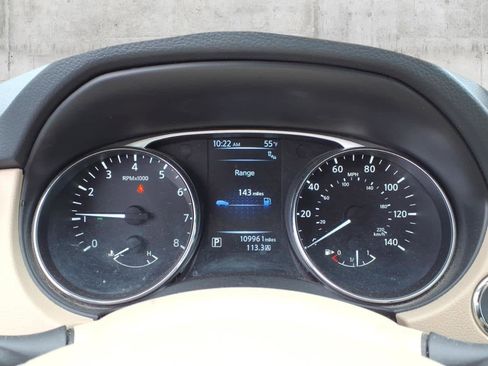 Used 2014 Nissan Rogue SV w/ SV Premium Package image 15