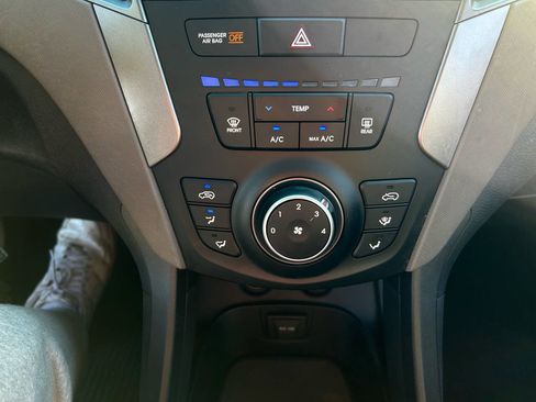 Used 2015 Hyundai Santa Fe Sport w/ Option Group 02 image 28