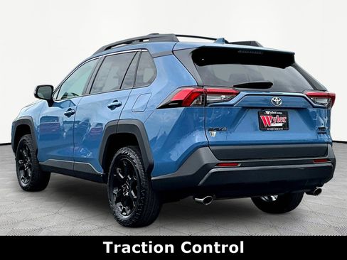 Used 2022 Toyota RAV4 TRD Off-Road w/ TRD Off-Road Weather Package AWD/4WD image 4
