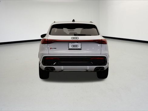 New 2025 Audi SQ5 Premium Plus image 4